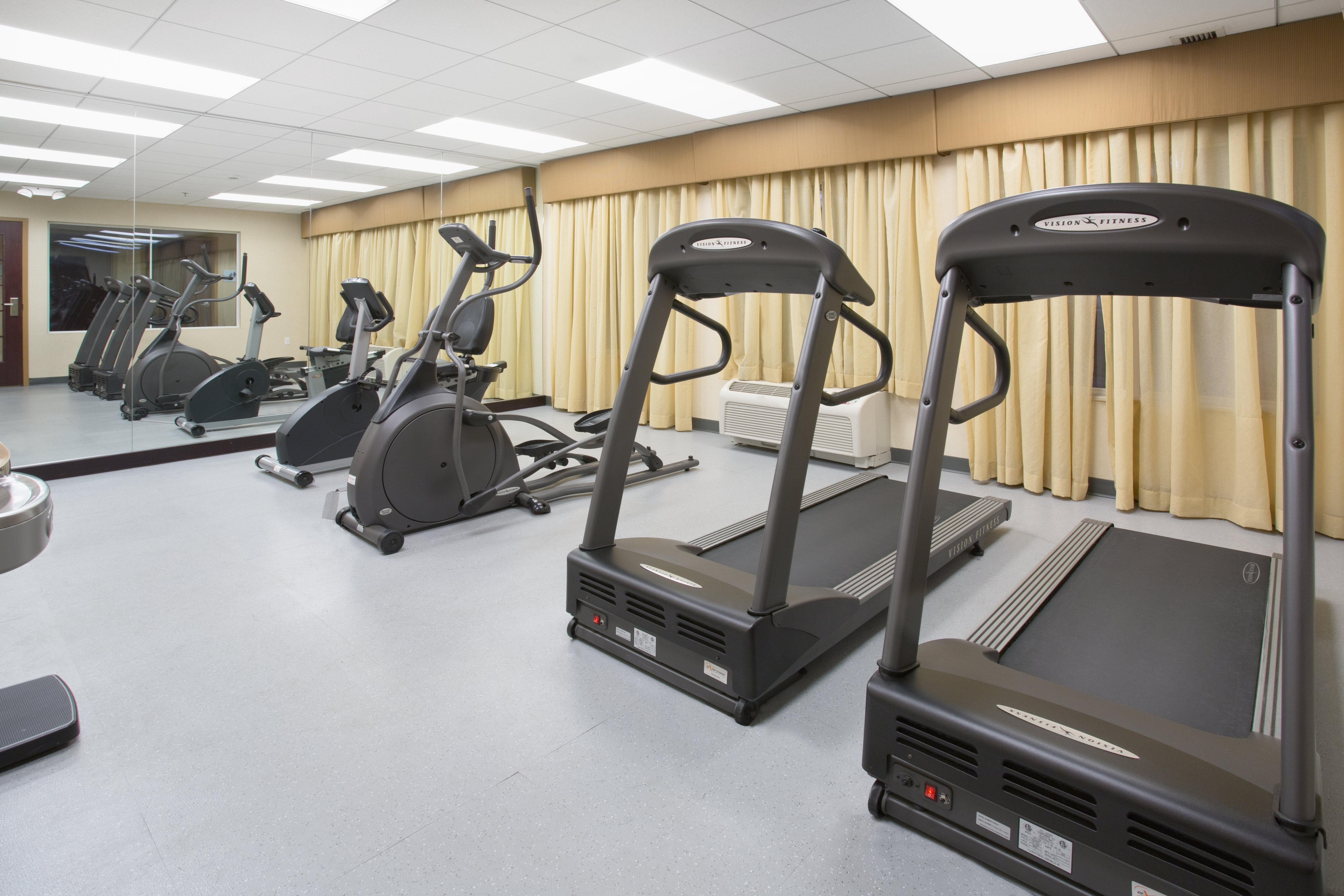 Holiday Inn Express Hotel & Suites Minot South By Ihg Exteriér fotografie