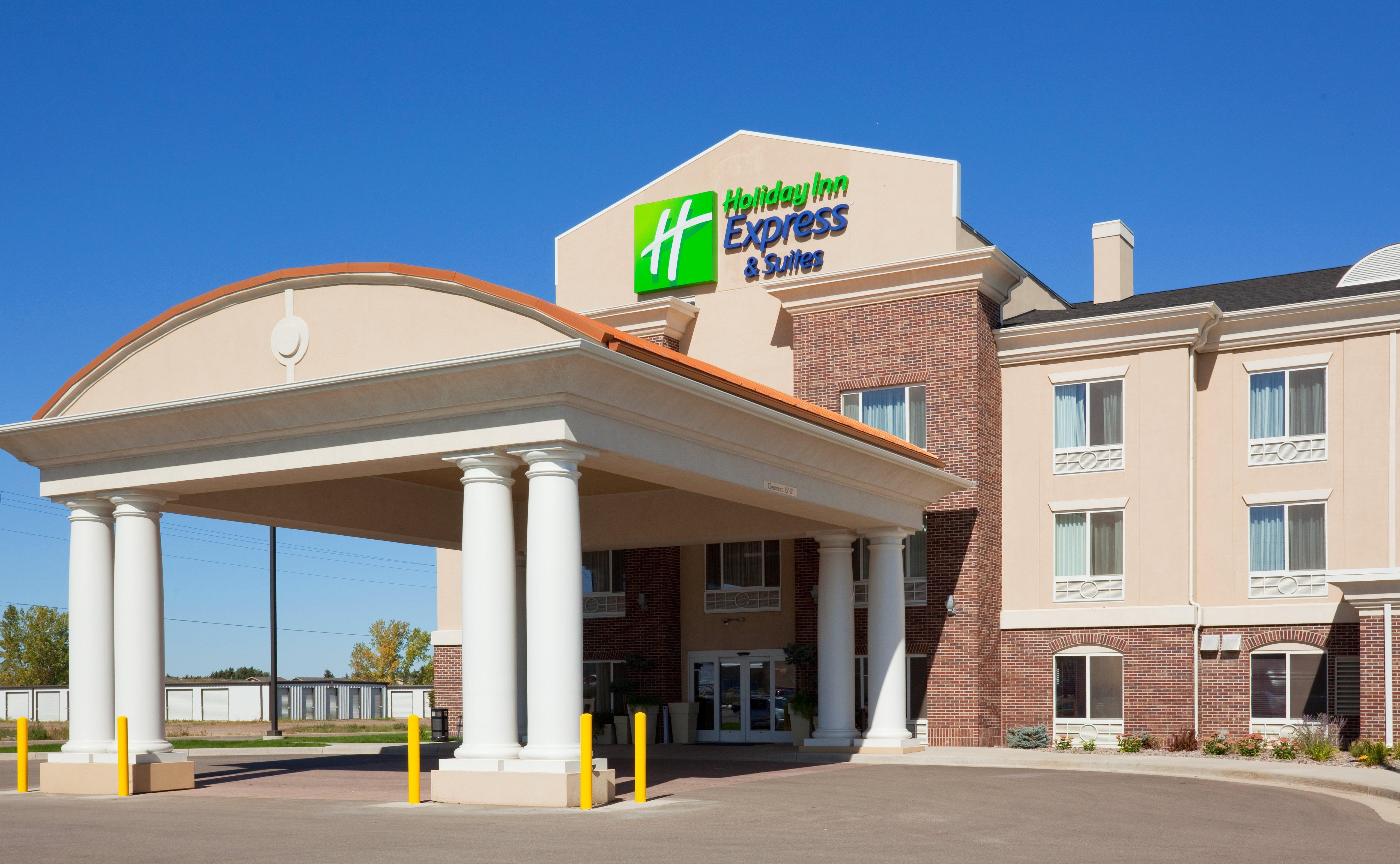 Holiday Inn Express Hotel & Suites Minot South By Ihg Exteriér fotografie